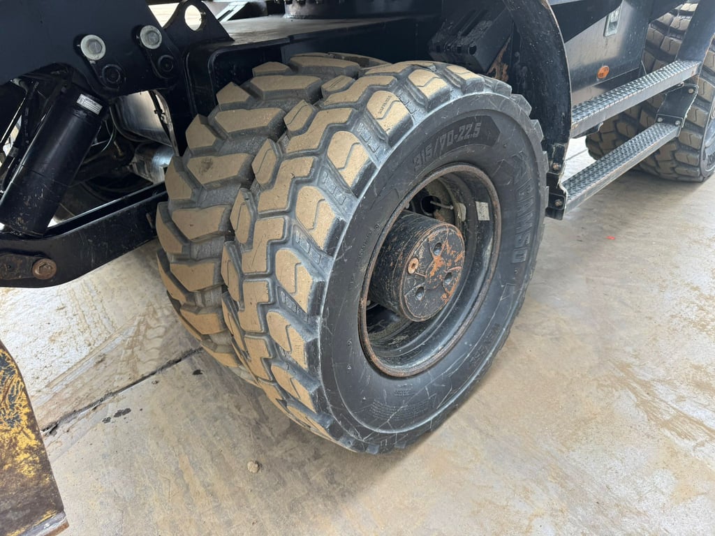 Caterpillar M320F 2017 00033460 M320F 2017 1 image 12