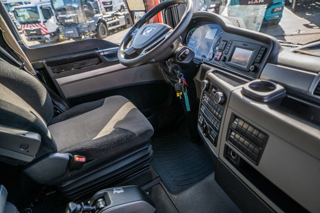 MAN TGX 18.470 XLX BLS+KIPHYDR. 2019 E64721 TGX 18.470 XLX BLS+KIPHYDR. 2019 1 image 11