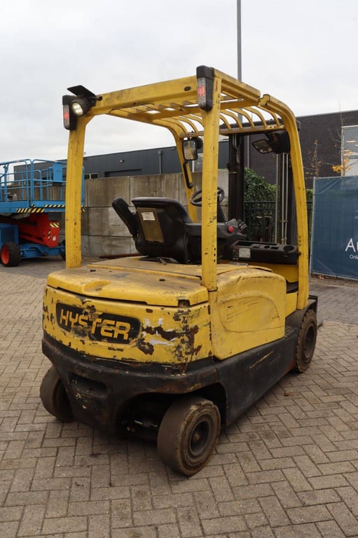 Hyster J3.0XN Electric Forklift 2330kg 3.2m 2011 2011 J3.0XN 2011 1 Forklift image 6