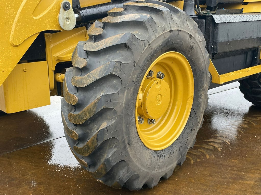 Heavy machinery product image - Image 15 of 15