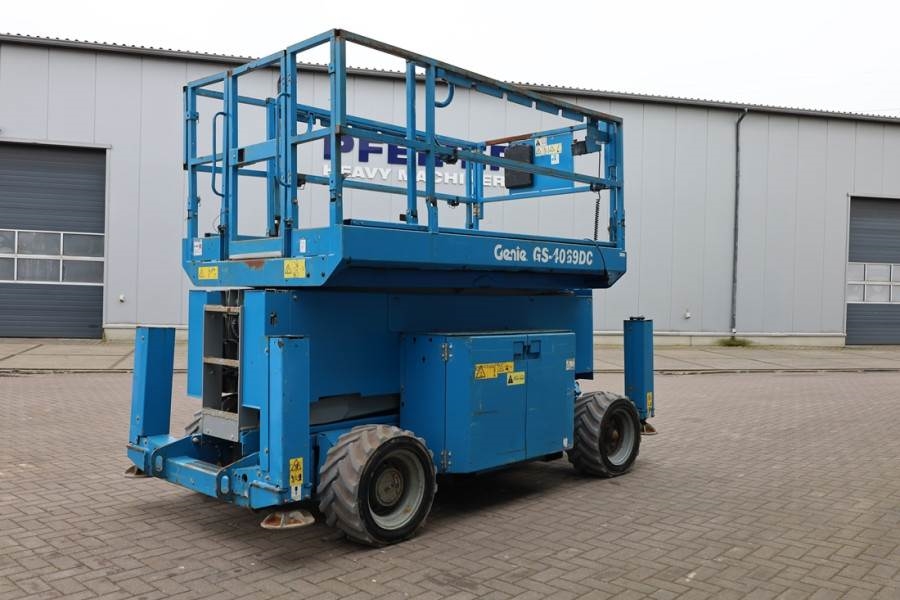 Genie GS4069 Electric, 14m Working Height, 363kg Capacit 2014 GENIE - GS4069 - 61981 GS4069 Electric, 14m Working Height, ...