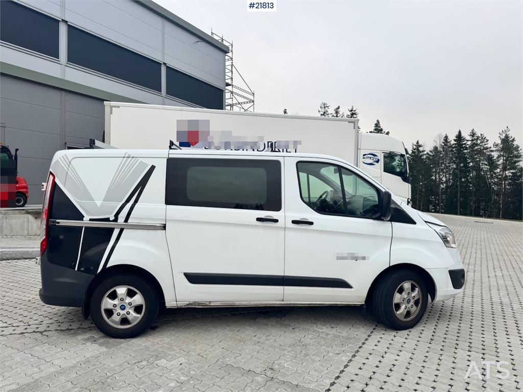 Ford Transit 4x2 Van with 2 Sets of Tires 2016 21813 Transit 4x2 Van with 2 Sets of Tires 2016 1 Closed vans image 7