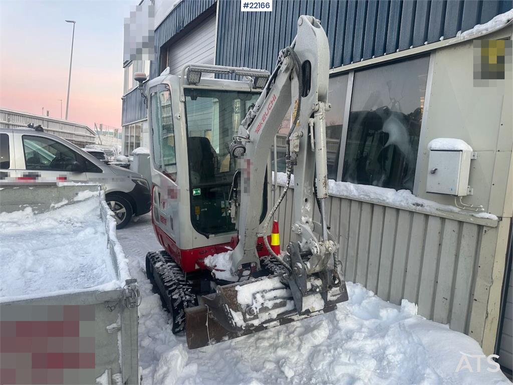 Takeuchi TB216 mini digger w/ 3 buckets. See hours! WATCH V 2013 22166 TB216 mini digger w/ 3 buckets. See hours! WATCH V ...