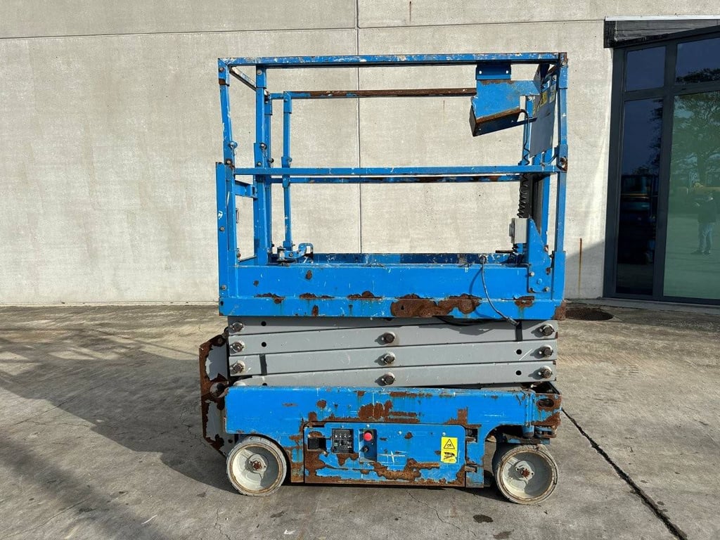 Scissor lift Genie GS-1930 Electric 7.85m 2015 2015 GS-1930 2015 1 Scissor Lifts image 8