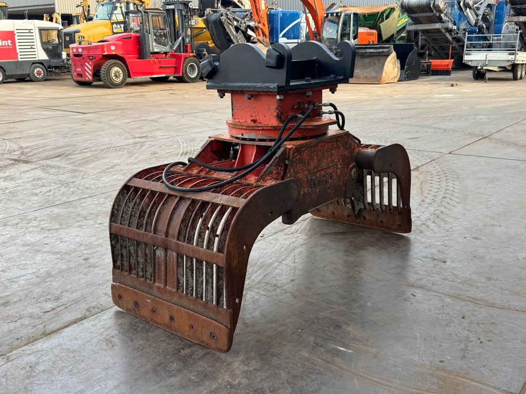 NPK D-2000 CW30 CW40 Sorting Grapple 2003 70001908 D-2000 CW30 CW40 Sorting Grapple 2003 1 image 5