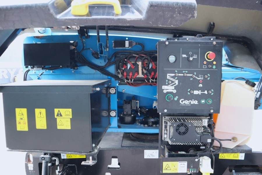 Genie Z45FE/DC Hybrid Hybrid, 4x4 Drive, 16m Working Hei 2021 GENIE - Z45FE/DC Hybrid - 63724 Z45FE/DC Hybrid Hybrid, 4x4 ...