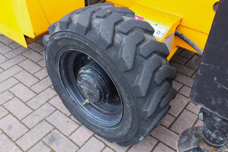 Haulotte H15SXL Diesel, 4x4 Drive, 15m Working Height, 500k 2011 HAULOTTE - H15SXL - 62922 H15SXL Diesel, 4x4 Drive, 15m W...