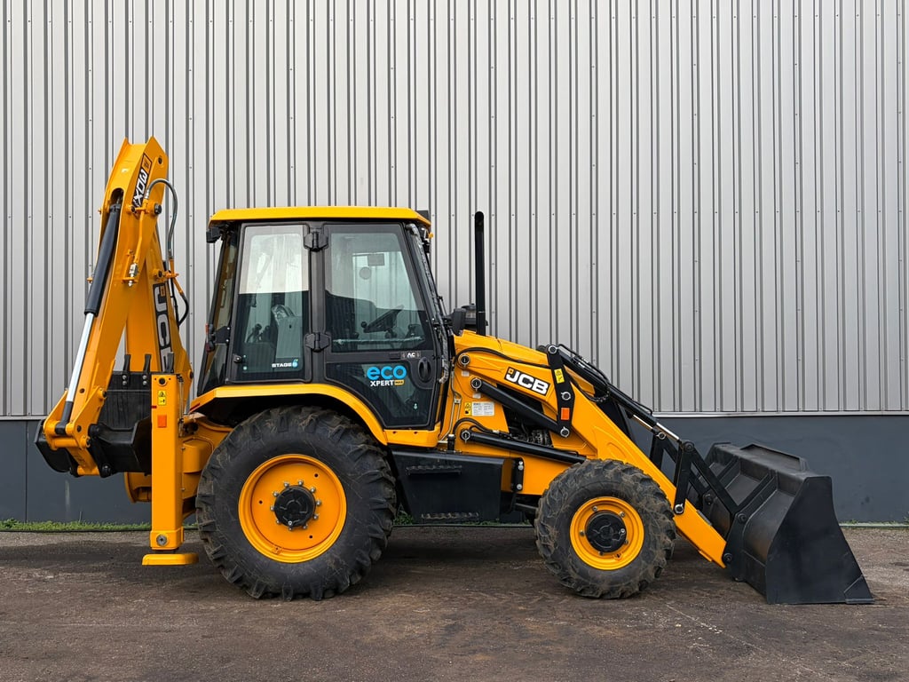 JCB 3DX (3CX) Plus 4x4 AC Cabin Hammerlines 2025 00033733 3DX (3CX) Plus 4x4 AC Cabin Hammerlines 2025 0 image 6