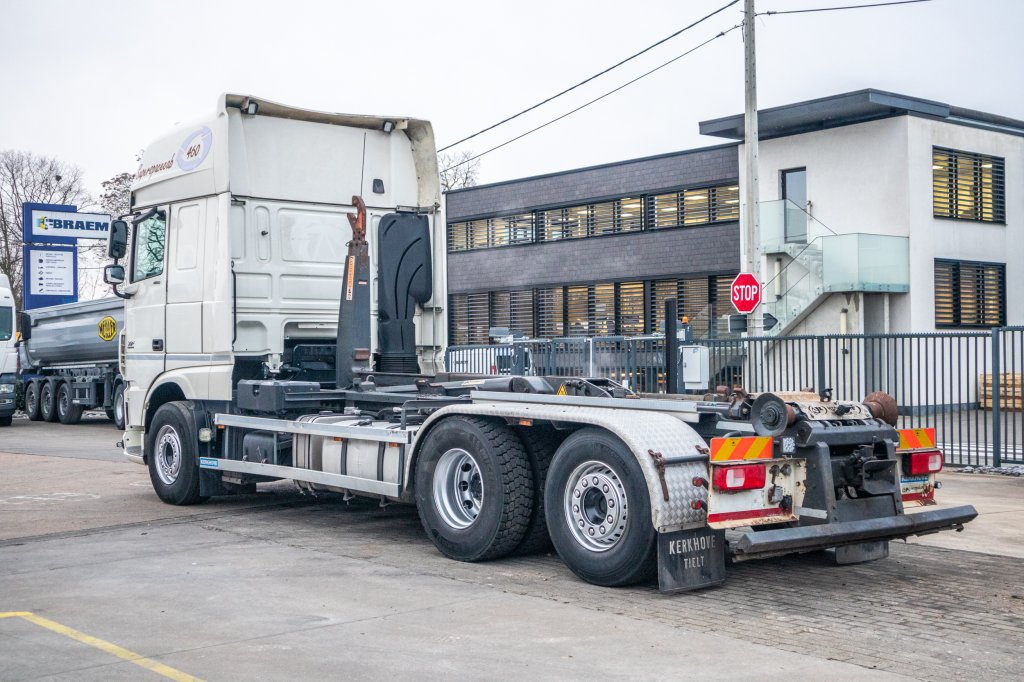 DAF XF 105.460 - AJK + intarder 2015 E61385 DAF XF 105.460 - AJK + intarder 2015 1 image 4