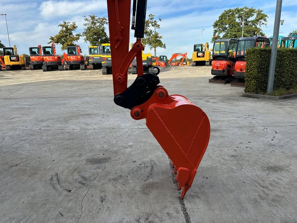 Crawler excavator Kubota KX155-3SZ Diesel 29.4kW 2012 2012 KX155-3SZ 2012 1 Crawler Excavators image 11