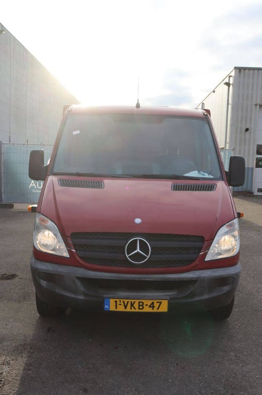 Mercedes-Benz 313CDI Diesel Box Truck 2010 2010 313CDI 2010 1 image 8