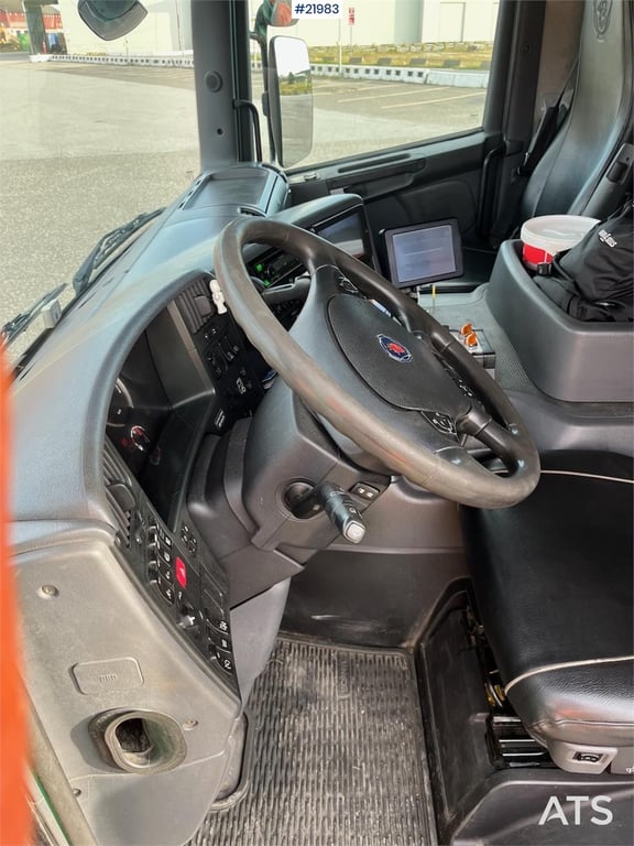 Scania P280 1-compartment gas-powered waste collection tr 2015 21983 P280 1-compartment gas-powered waste collection tr 20...