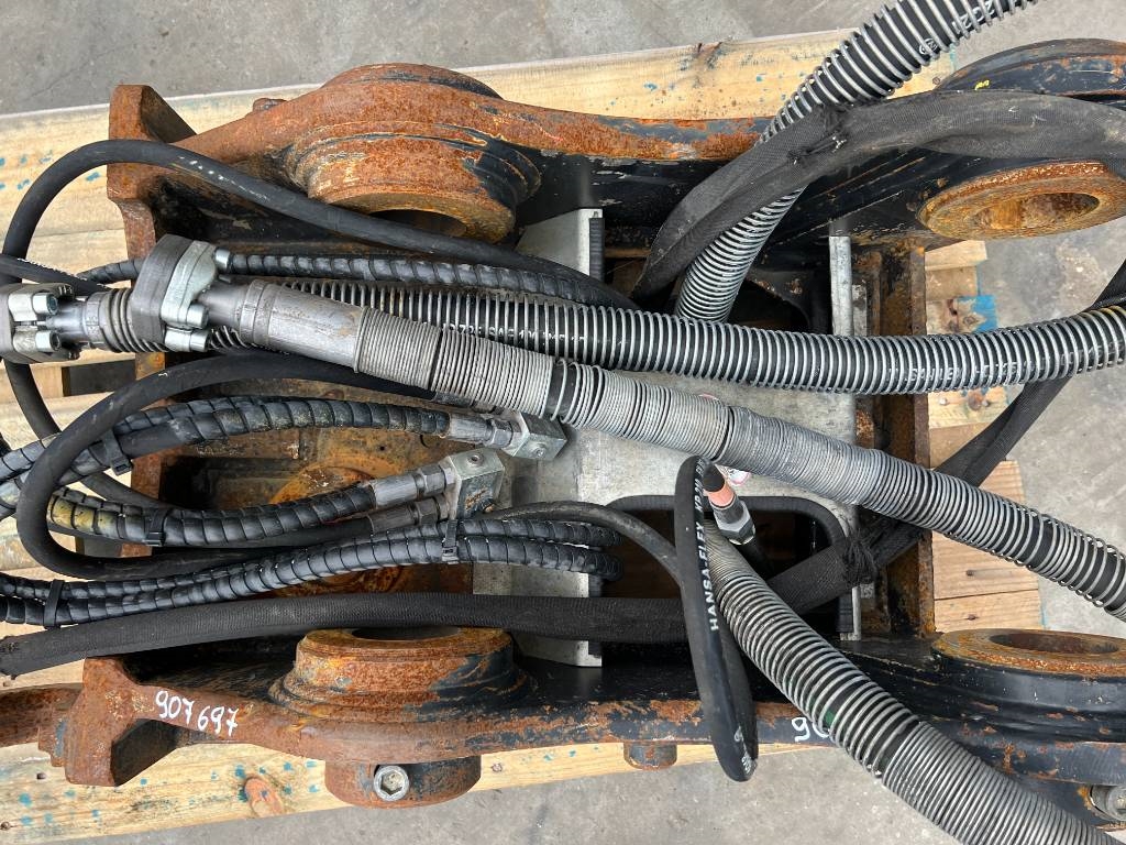 OilQuick OQ70/55 - 323F 2018 907697 OilQuick OQ70/55 - 323F 2018 1 image 13