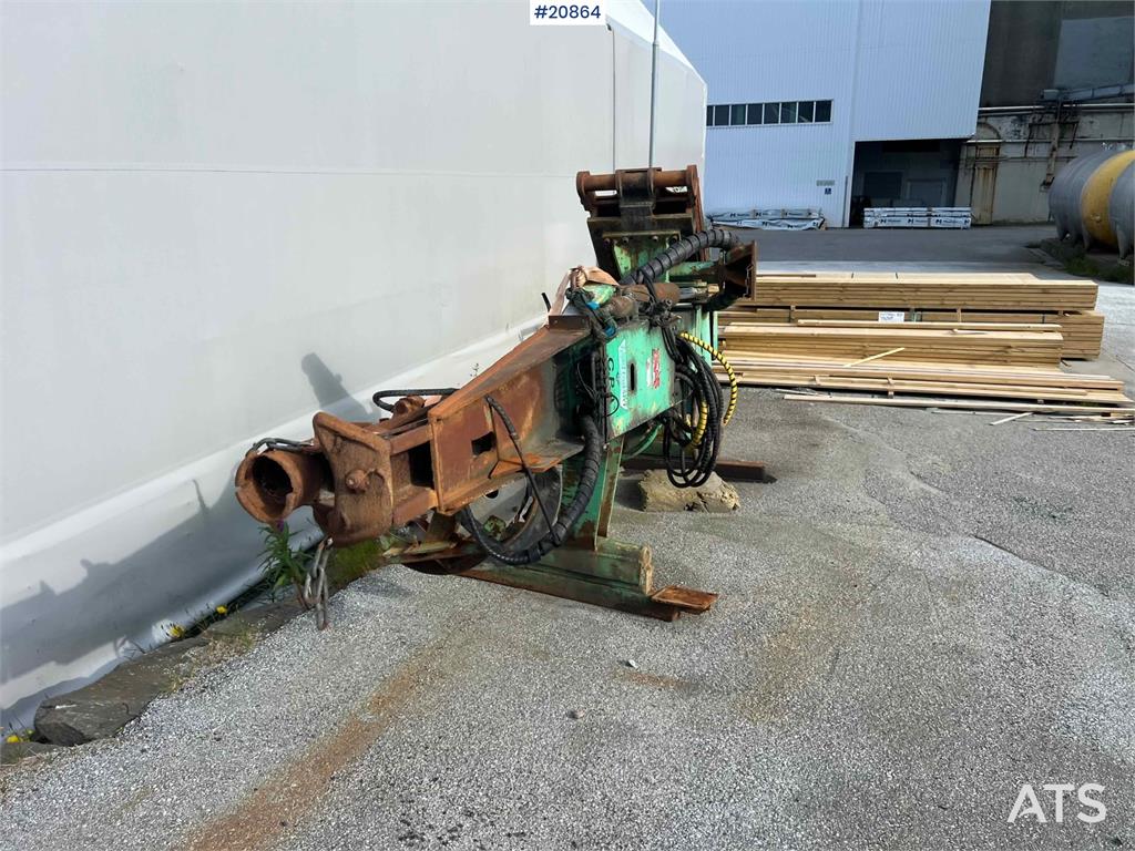 Montabert CPA500 derrick w/ hc 150 hammer 1994 20864 CPA500 derrick w/ hc 150 hammer 1994 1 image 8