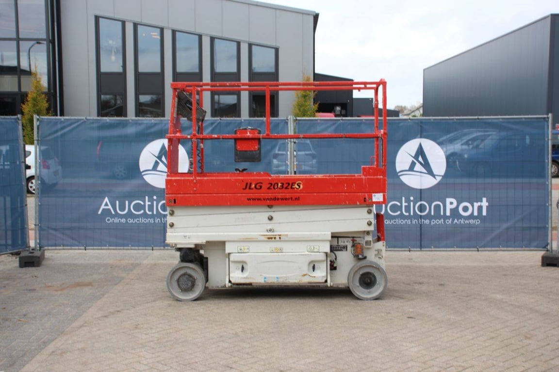 JLG 2032ES Electric Scissor Lift 2016 2016 2032ES 2016 1 Scissor Lifts image 2