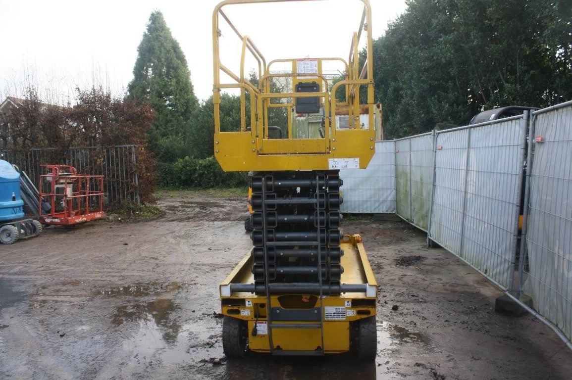 Scissor lift GMG 4646ED Electric 16.0m 2019 2019 GMG 4646ED 2019 1 Scissor Lifts image 5