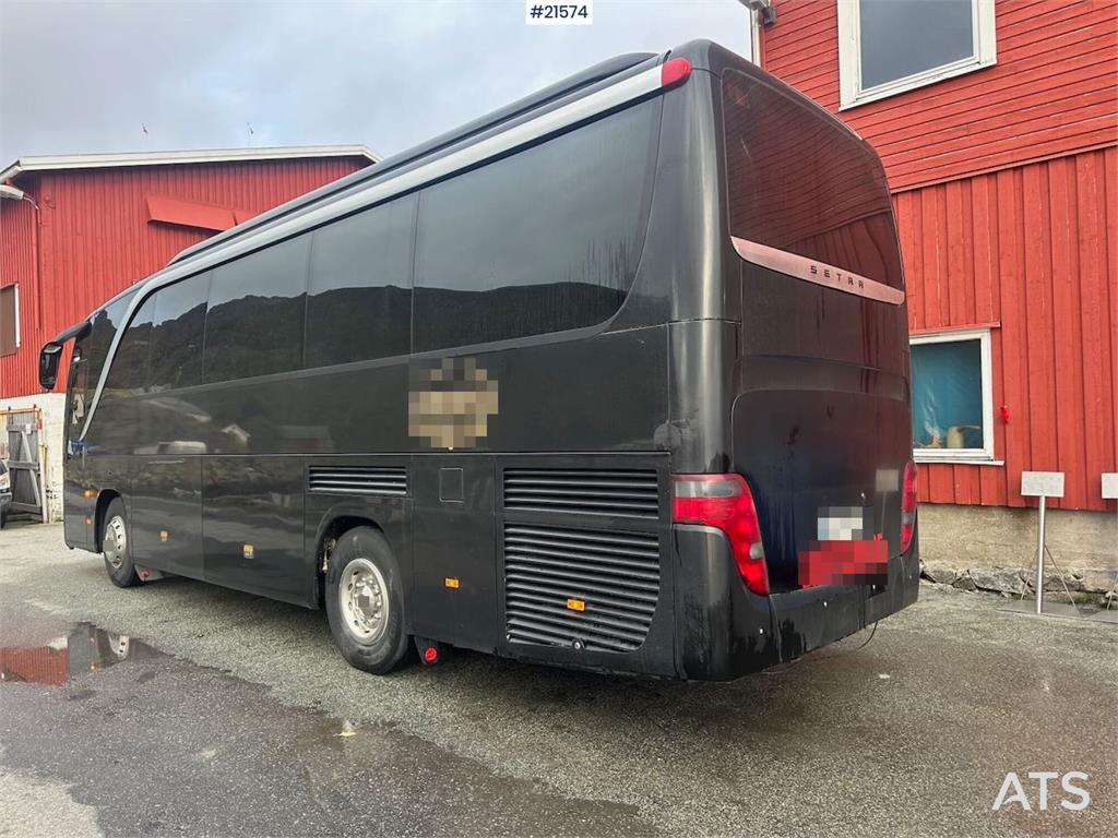 Setra S411 tour bus w/ 29+2+1 seats and winter tires. Lo 2005 21574 Setra S411 tour bus w/ 29+2+1 seats and winter tires. ...