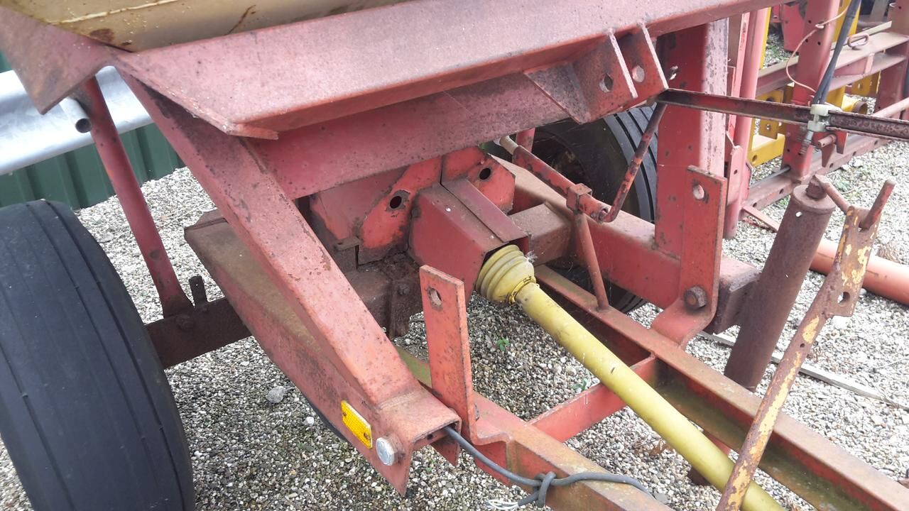 getrokken pendel strooier - Gebruikt 2733 GETROKKEN pendel strooier - Gebruikt 1 image 5