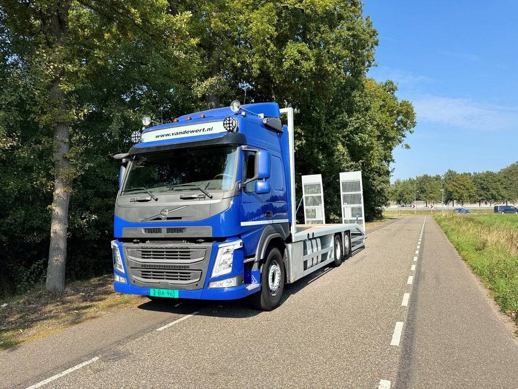 Machine transporter Volvo FM370 6x2 Diesel 2019 2019 FM370 2019 1 image 2
