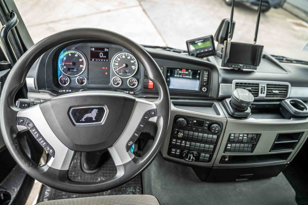 MAN TGS 33.500 BLS+BIG AXLES+KIPHYDR. 2019 E63405 TGS 33.500 BLS+BIG AXLES+KIPHYDR. 2019 1 image 11