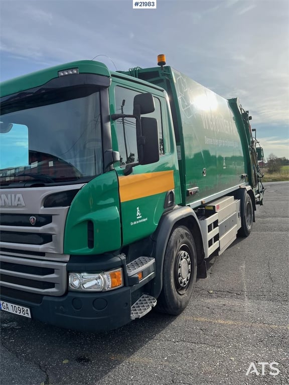Scania P280 1-compartment gas-powered waste collection tr 2015 21983 P280 1-compartment gas-powered waste collection tr 20...