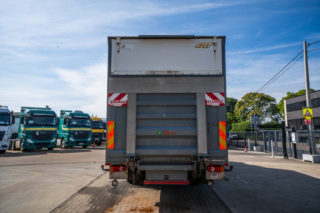 VOLVO FL 240 (18t) + DHOLLANDIA 1.5T 2006 E64313 FL 240 (18t) + DHOLLANDIA 1.5T 2006 1 image 4