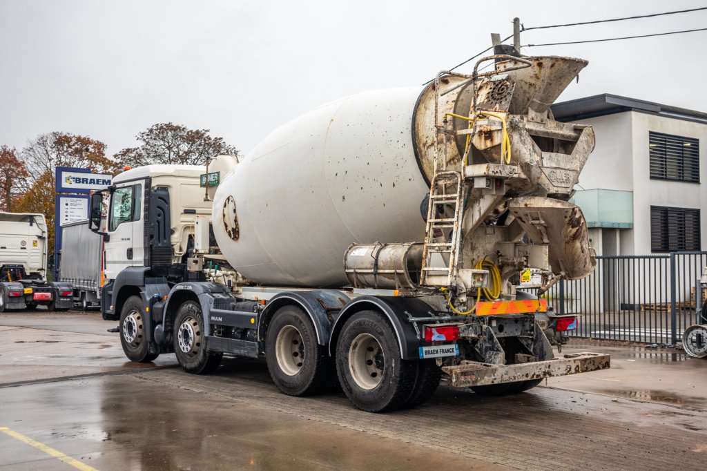 MAN TGS 32.360 BB+MIXER 9M³ 2016 E60748 TGS 32.360 BB+MIXER 9M³ 2016 1 image 4