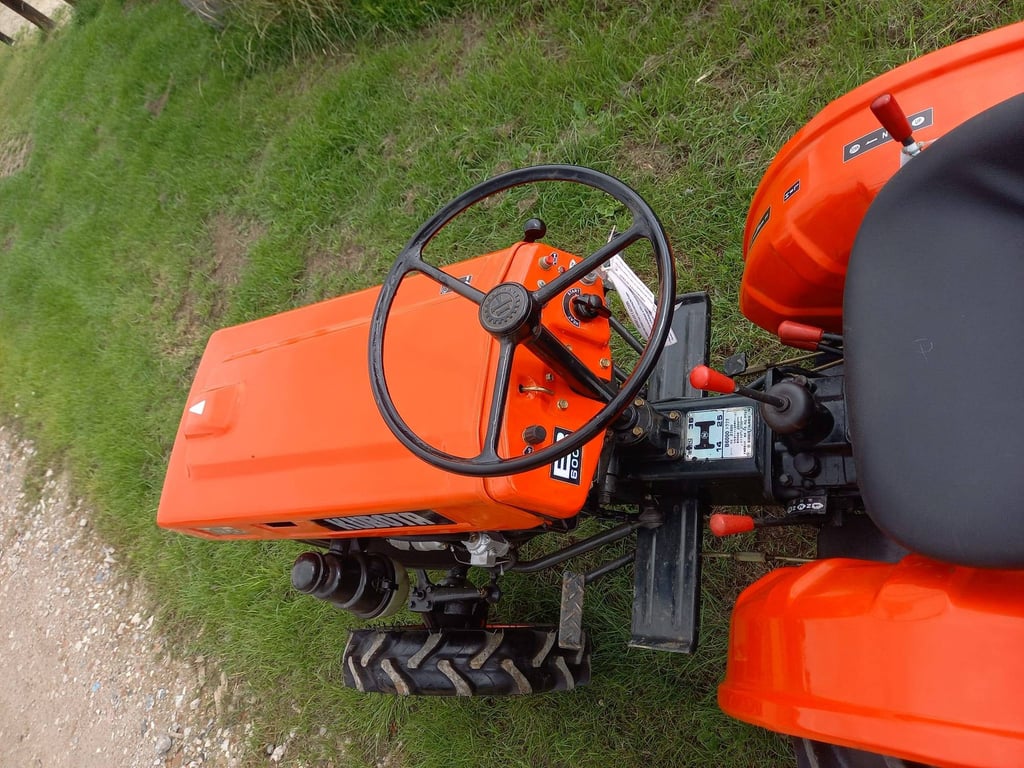 Mini tractor Kubota B6000 Diesel 12hp Refit New B6000 0 image 9