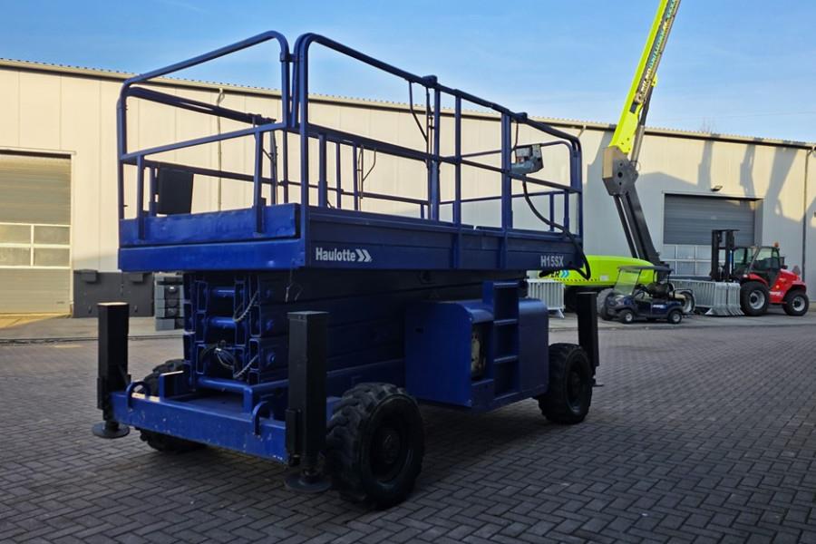 Haulotte H15SX Diesel, 4x4 Drive, 15 Working Height, 500kg 2004 HAULOTTE - H15SX - 90369 H15SX Diesel, 4x4 Drive, 15 Worki...