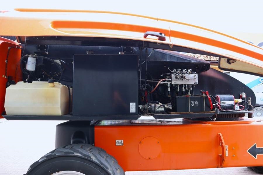 JLG 1350SJP Diesel, 4x4 Drive And 4-Wheel Steering, 43 2015 JLG - 1350SJP - 90059 1350SJP Diesel, 4x4 Drive And 4-Wheel St...