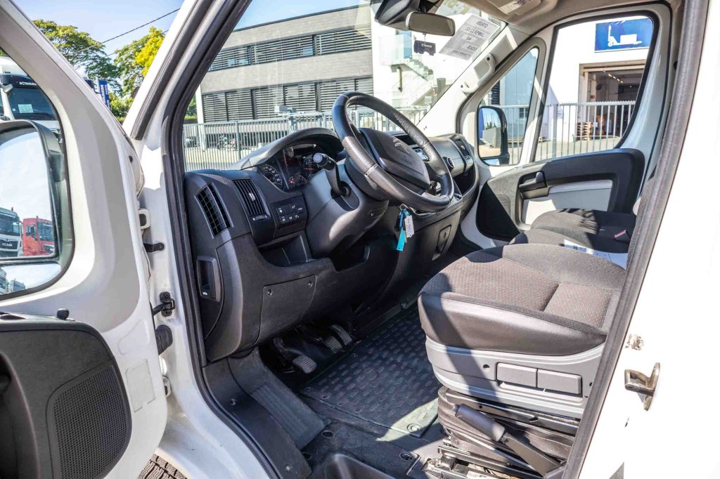 CITROEN JUMPER 2.2 HDI - 9 P. 2019 E62436 Citroën Jumper 2.2 HDI - 9 P. 2019 1 image 9