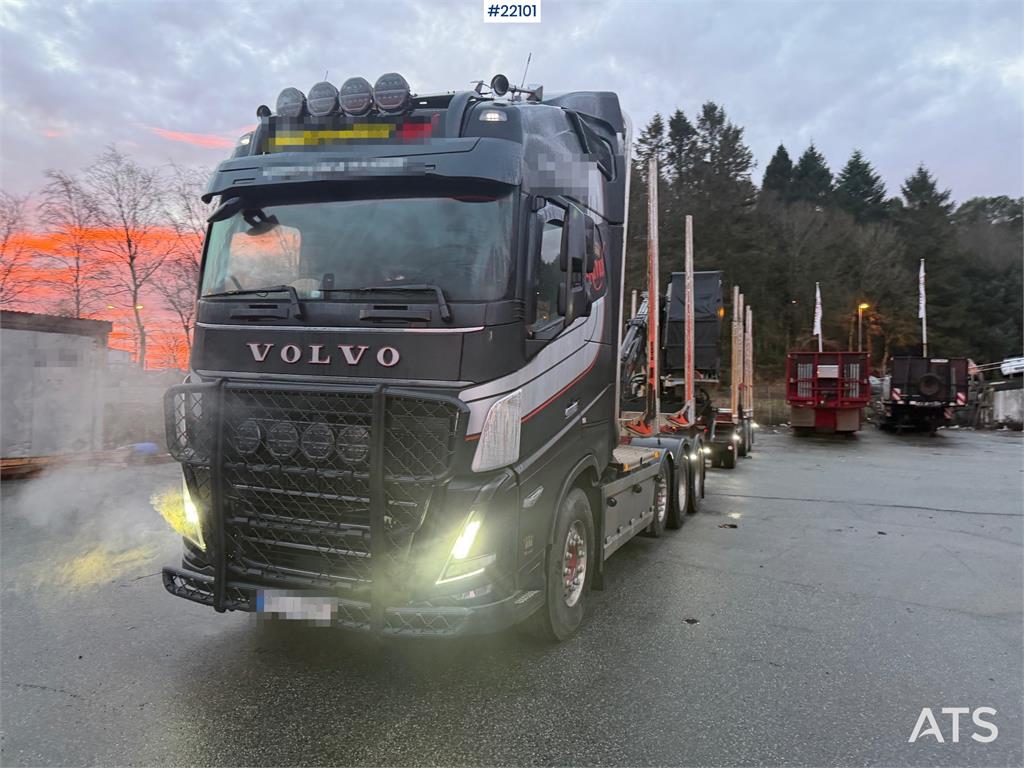 Volvo FH16 8x4 Globetrotter Royal timber truck w/Loglift 2023 22101 FH16 8x4 Globetrotter Royal timber truck w/Loglift 202...
