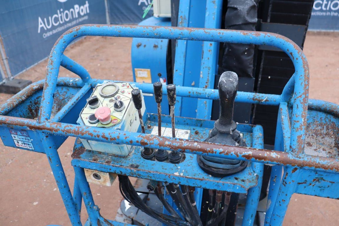 Mast lift ATN PIAF 880R Electric 8.8m 2015 2015 ATN PIAF 880R 2015 1 image 14