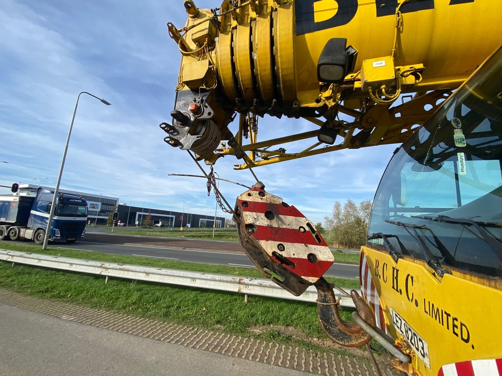 Liebherr LTM1055/1 2004 70001359 LTM1055/1 2004 1 image 8
