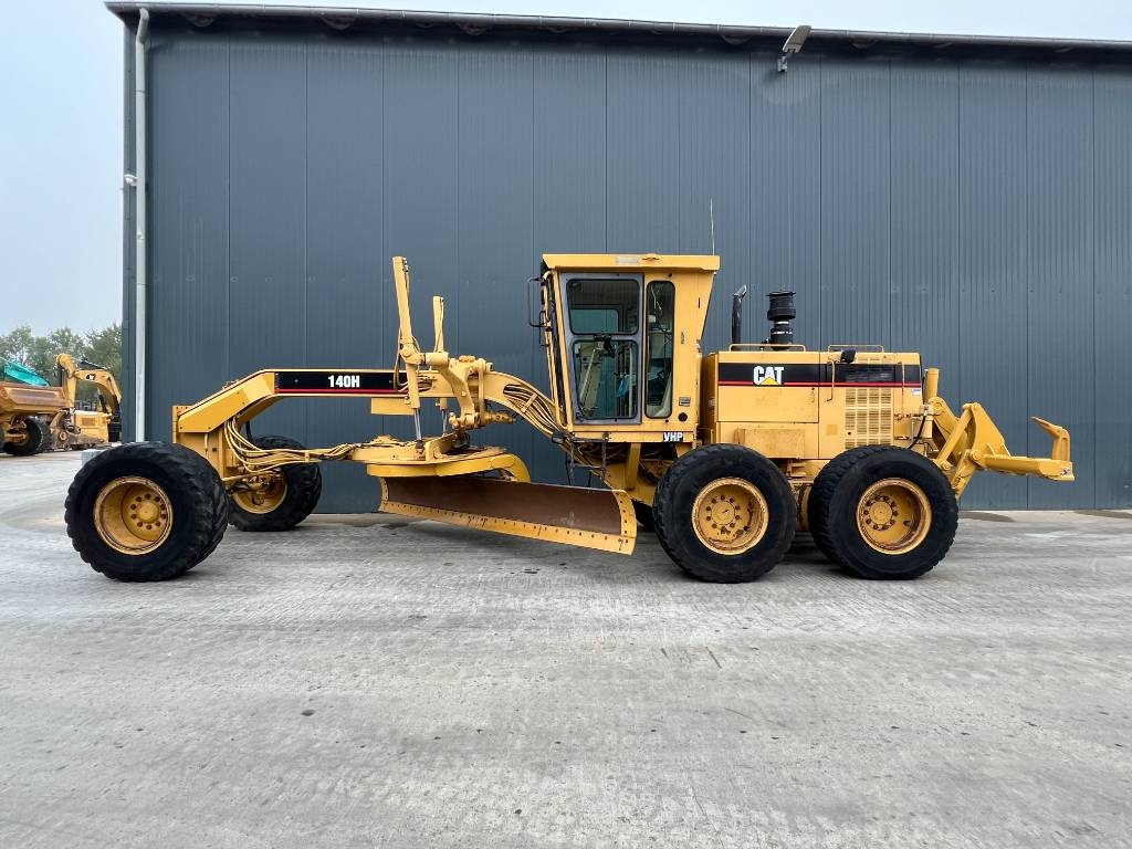 Heavy machinery product image - Image 2 of 3