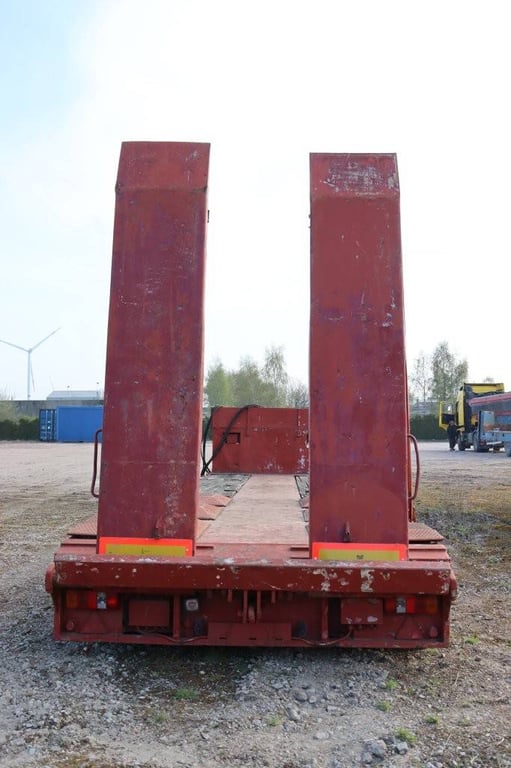 Semi-Low Loader Tec SVP 12.48.3 1992 1992 SVP 12.48.3 1992 1 image 4