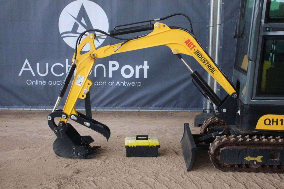 Mini Excavator AGT Industrial QH13R Diesel 2024 New 2024 AGT Industrial QH13R 2024 0 image 9