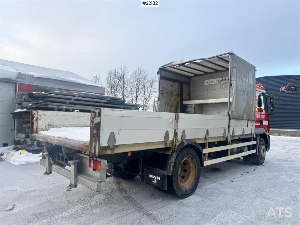 MAN TGM 18.280 flatbed truck. 87,000 km! WATCH VIDEO 2006 22182 TGM 18.280 flatbed truck. 87,000 km! WATCH VIDEO 2006 1 im...