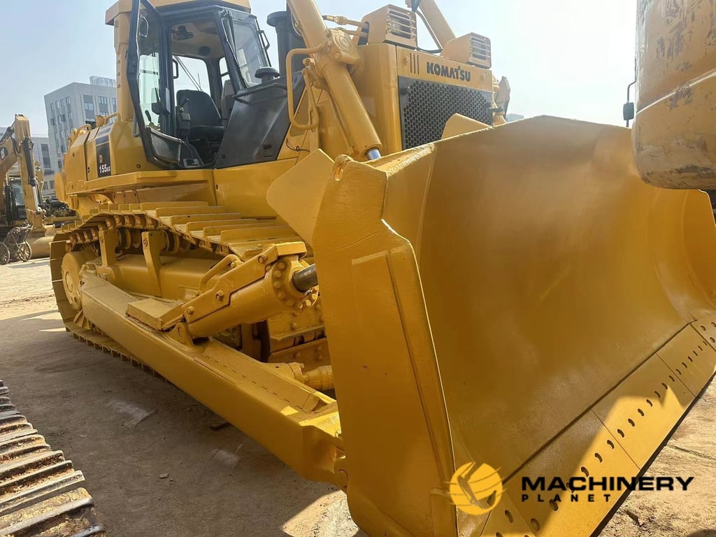 DA115A Komatsu Good Quality Made in Japan DA115A 2018 1 Dozers image 3