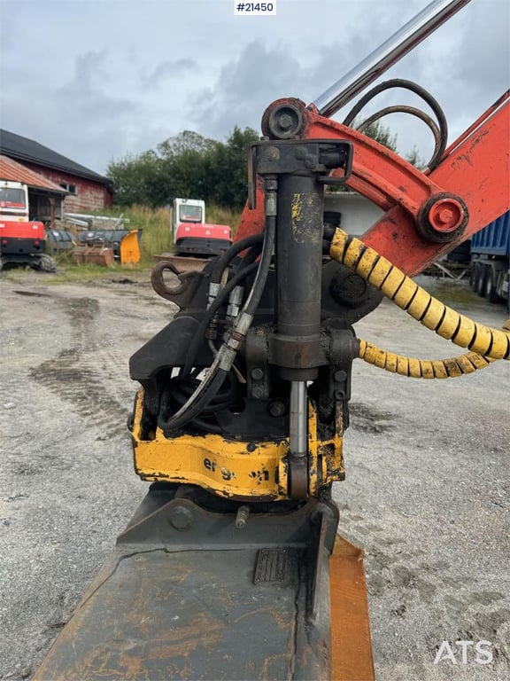 Kubota KX057-4 Tracked excavator w/ sanding bucket and ro 2013 21450 KX057-4 Tracked excavator w/ sanding bucket and ro 20...