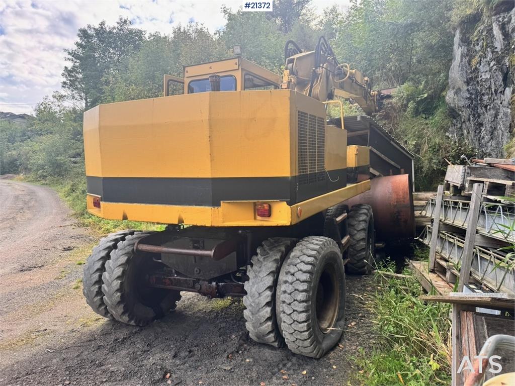 CAT 212B 1994 21372 212B 1994 1 Wheeled Excavators image 5