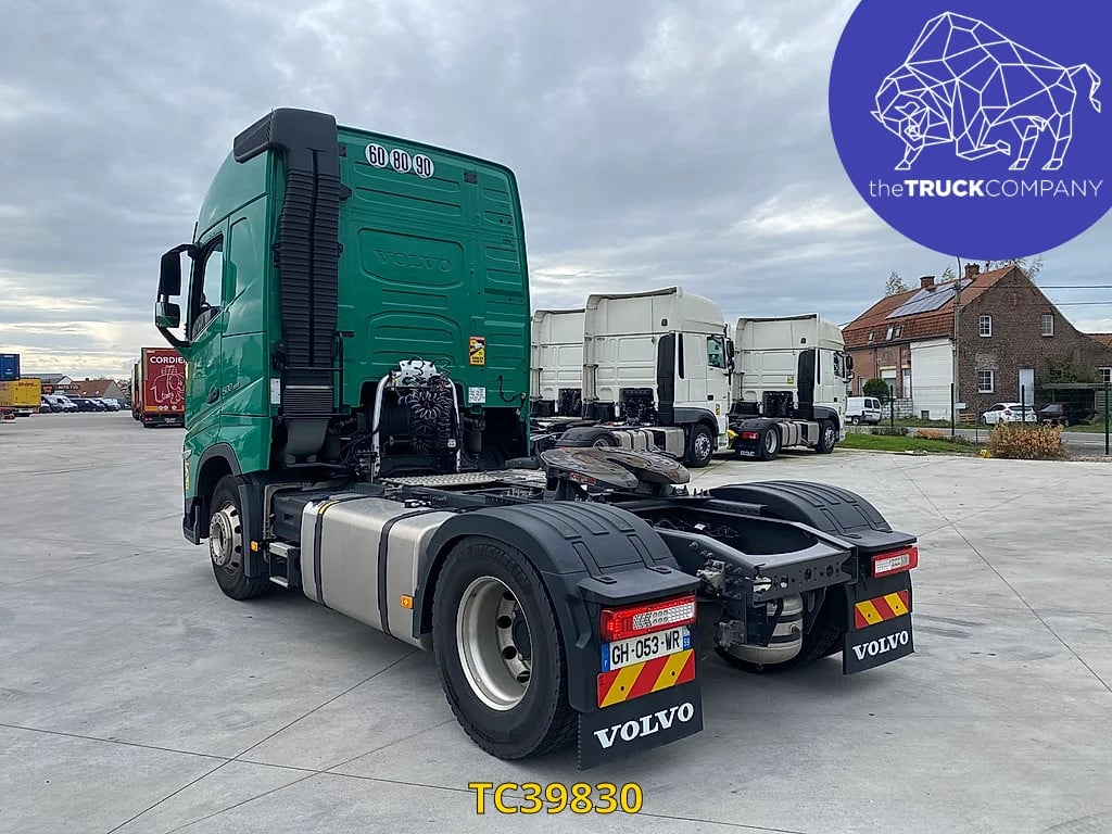Volvo 2022 TC39830 2022 1 image 3