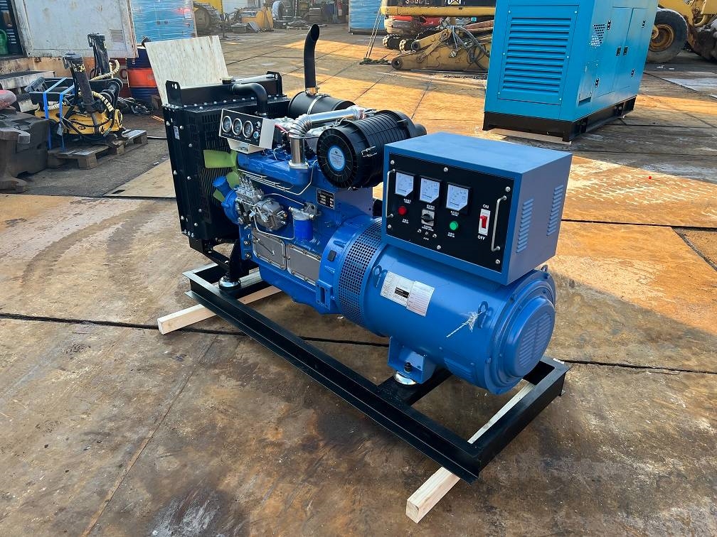 Ricardo 50kva (40kw) generator 3 phase 50hz 400v unused 2022 5009a Ricardo 50kva (40kw) generator 3 phase 50hz 400v unused...
