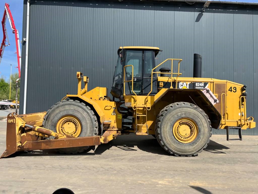 CAT 824H 2011 206520 824H 2011 1 Dozers image 5