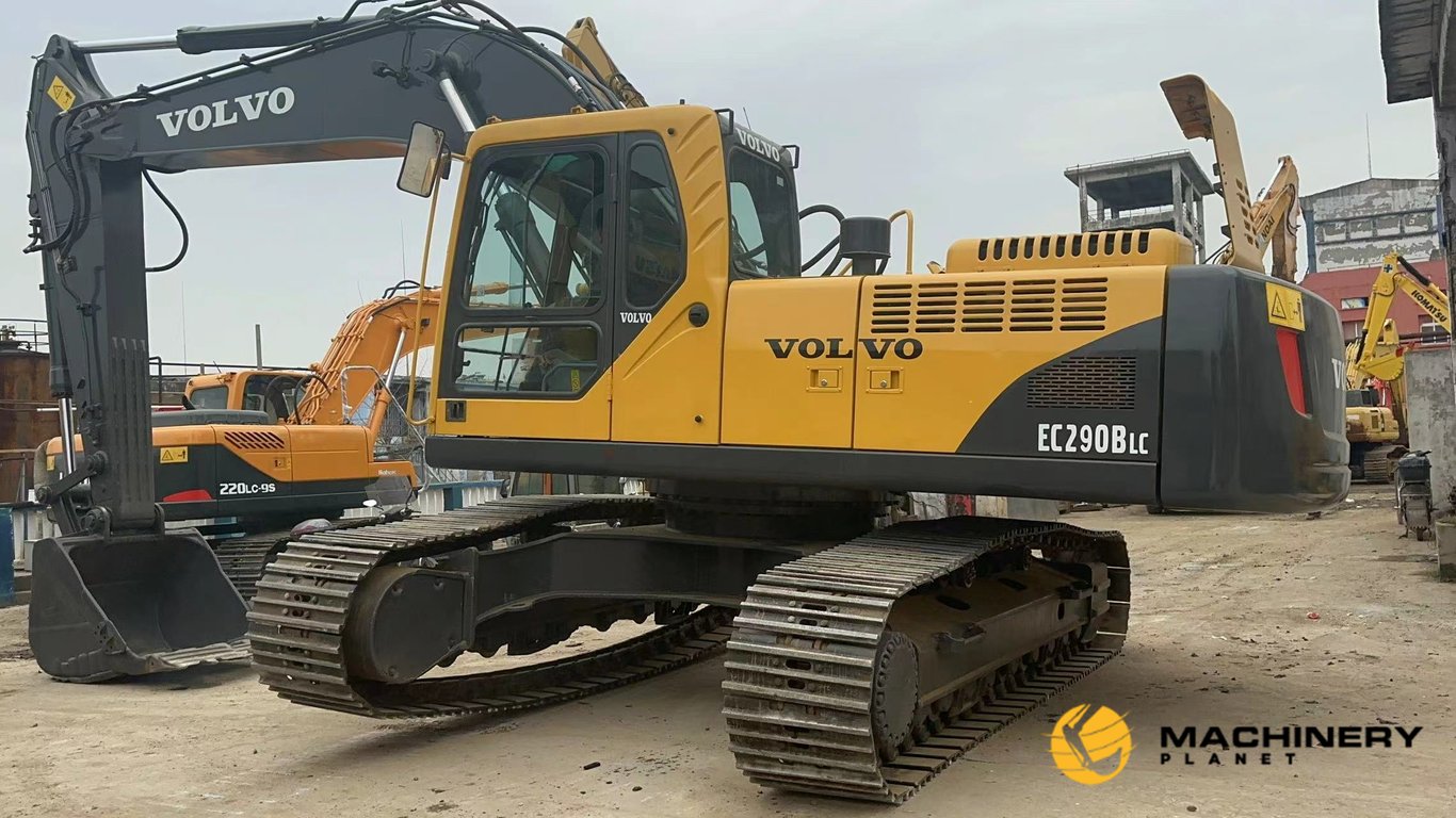 VOLVO EC290BLC 29TONS CRAWLER EXCAVATOR GOOD PRICE EC290BLC 2018 1 Crawler Excavators image 5