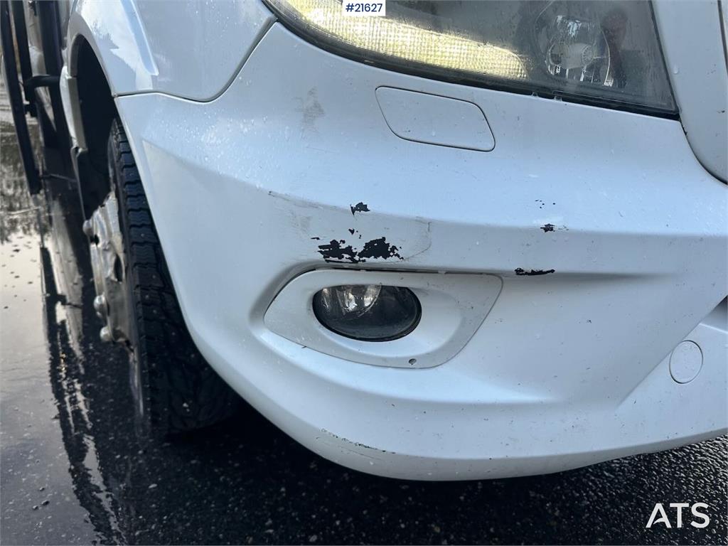 Mercedes-Benz sprinter minibus 4x2 w/ 16+1 seats, wheelchair ram 2017 21627 Mercedes-Benz sprinter minibus 4x2 w/ 16+1 sea...