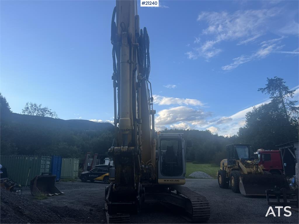 New Holland E265B Excavator w/ digging bucket and hydraulic sa 2008 21240 E265B Excavator w/ digging bucket and hydraulic ...