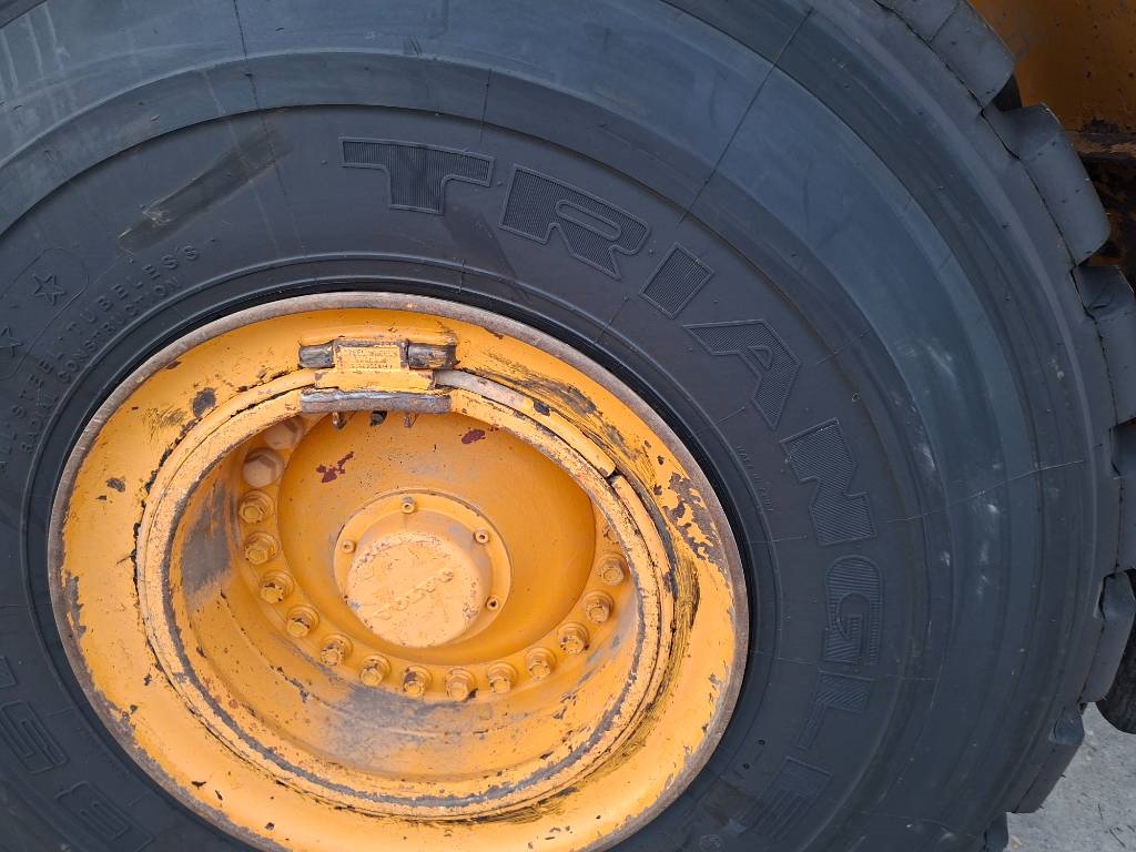 Volvo L 150 H (New Tyres) 2016 ATR-2030 L 150 H (New Tyres) 2016 1 Wheel Loaders image 15