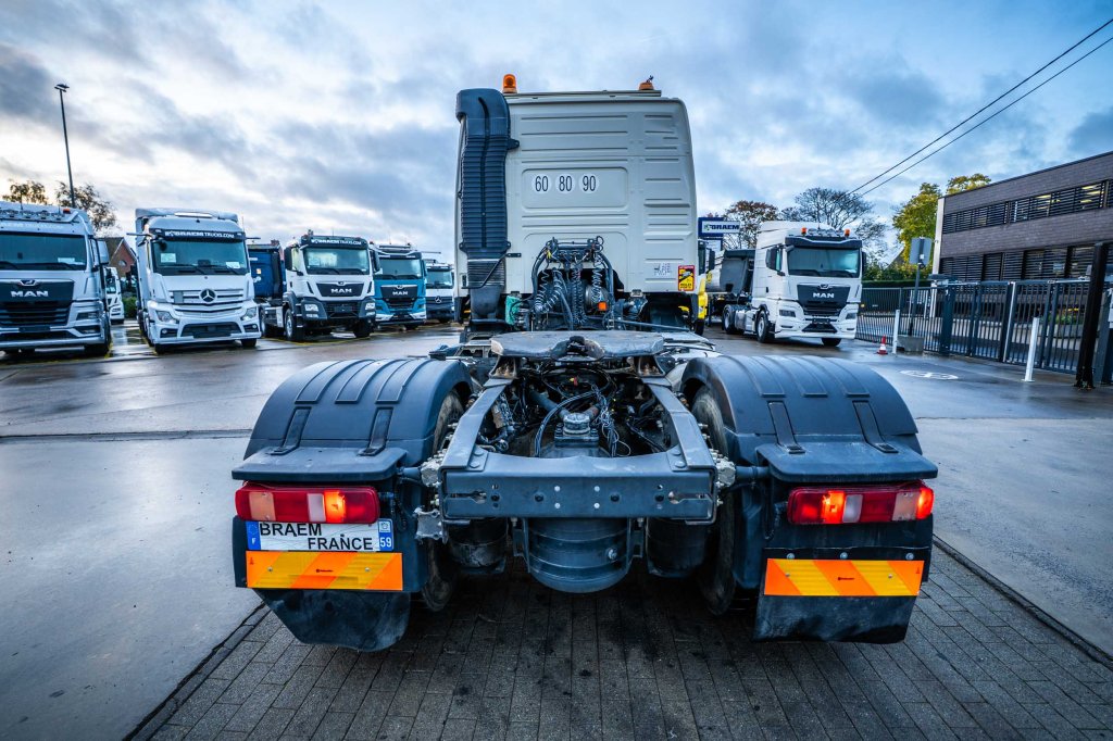 VOLVO FMX 460 GLOB + HYDR 2017 E64853 FMX 460 GLOB + HYDR 2017 1 image 8