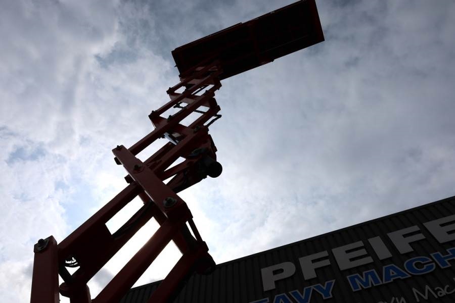 PB LIFT S175-19E 4x4 Electric, 4x4 Drive, 18.1m Worki 2011 PB LIFT - S175-19E 4x4 - 90080 PB LIFT S175-19E 4x4 Electric, 4...